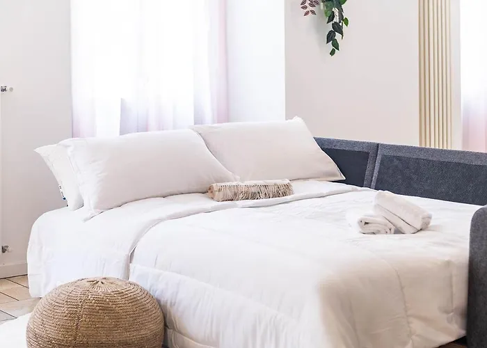 Corte Chiara-2 Bd Côme